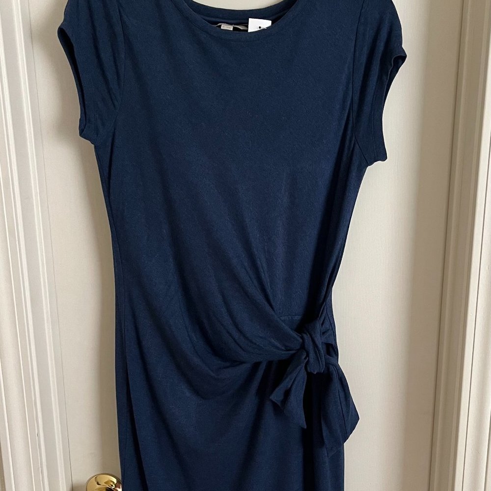 Loft- Navy Blue Dress. Size Small.  NWT, Short Sleeves